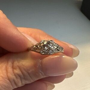 Antique 18K Filigree Diamond Ring Old European Cut Art Deco Engagement Ring